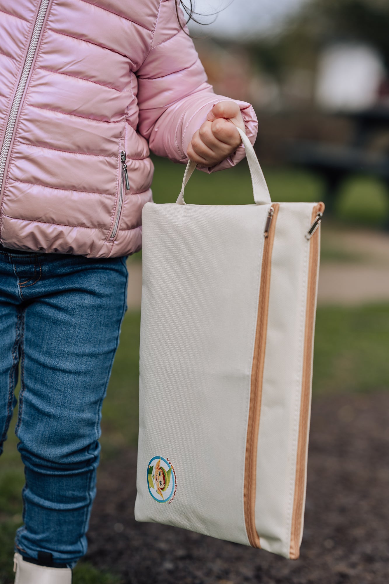 Tanuló Manó - Magyar Foglalkoztató Könyv (Hungarian Busy Book)